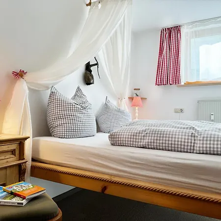 Alpines Wohlfuehl-apartment Oplus Lägenhet