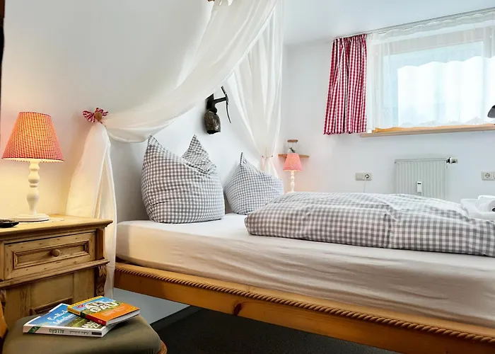 Alpines Wohlfuehl-apartment Oplus شقة